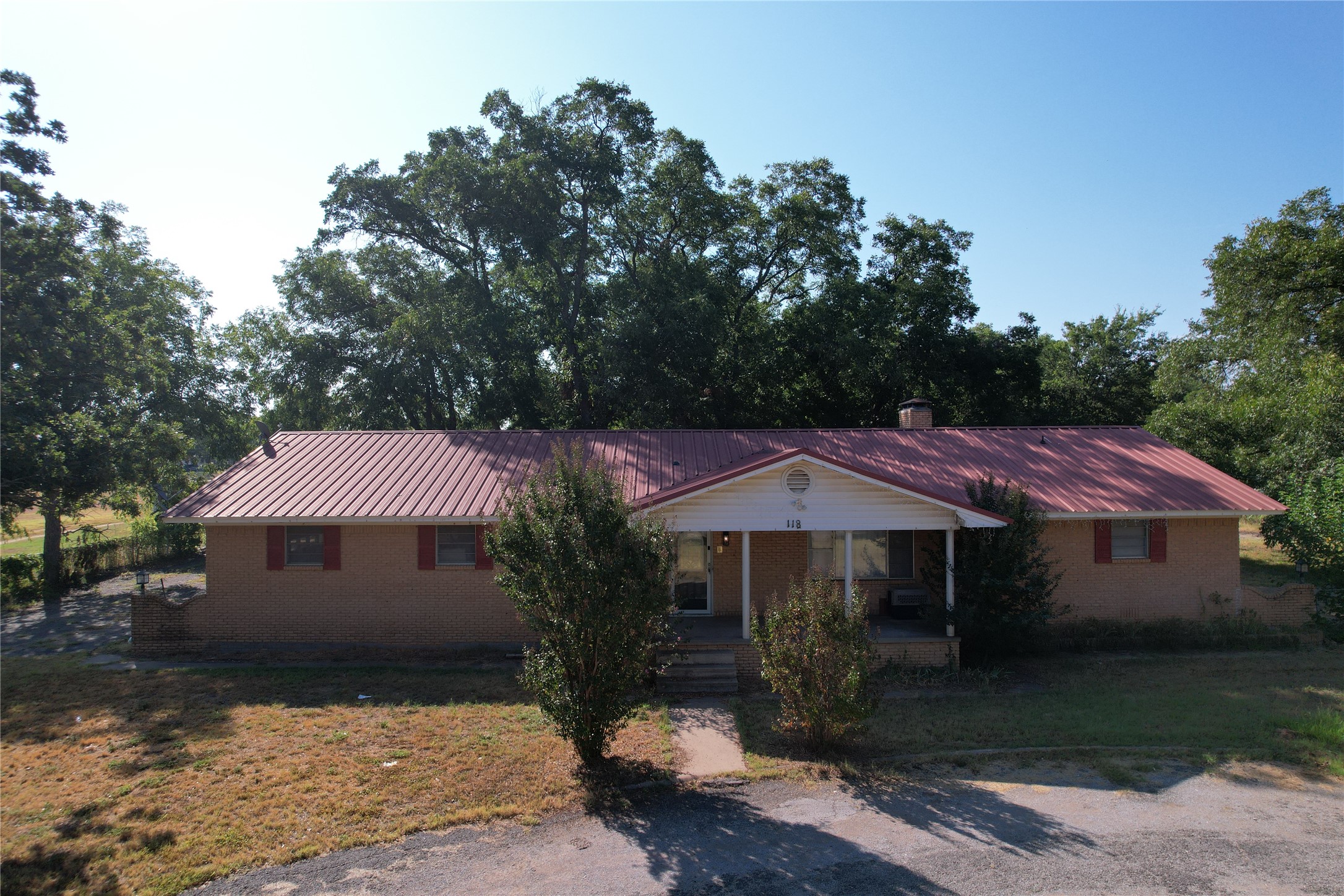 118 N Crescent Street Gorman TX 76454