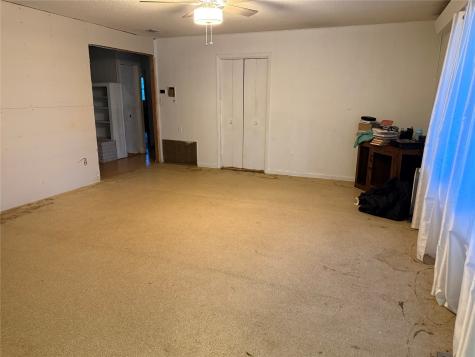 118 N Crescent Street Gorman TX 76454