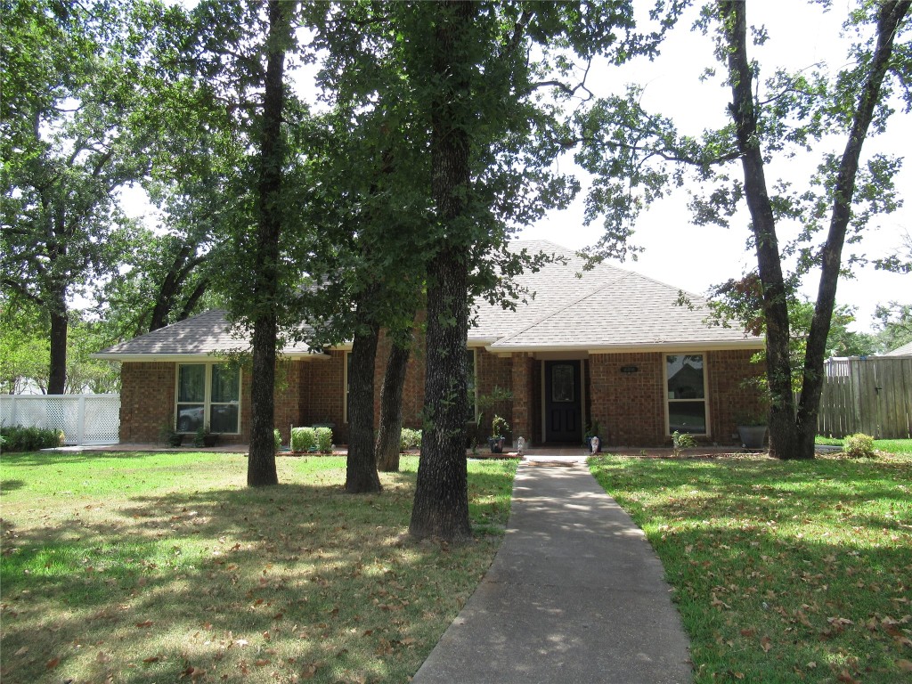 10808 Hunters Run Street Greenville TX 75402