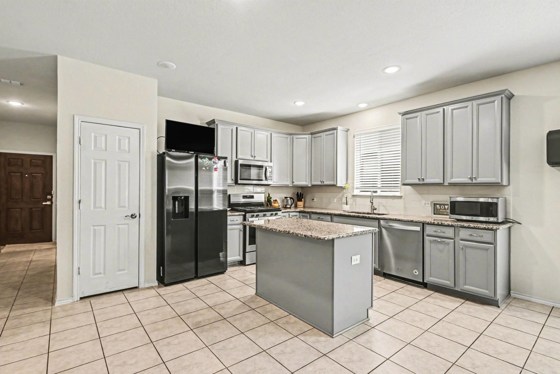 9117 Redshire Lane Fort Worth TX 76131