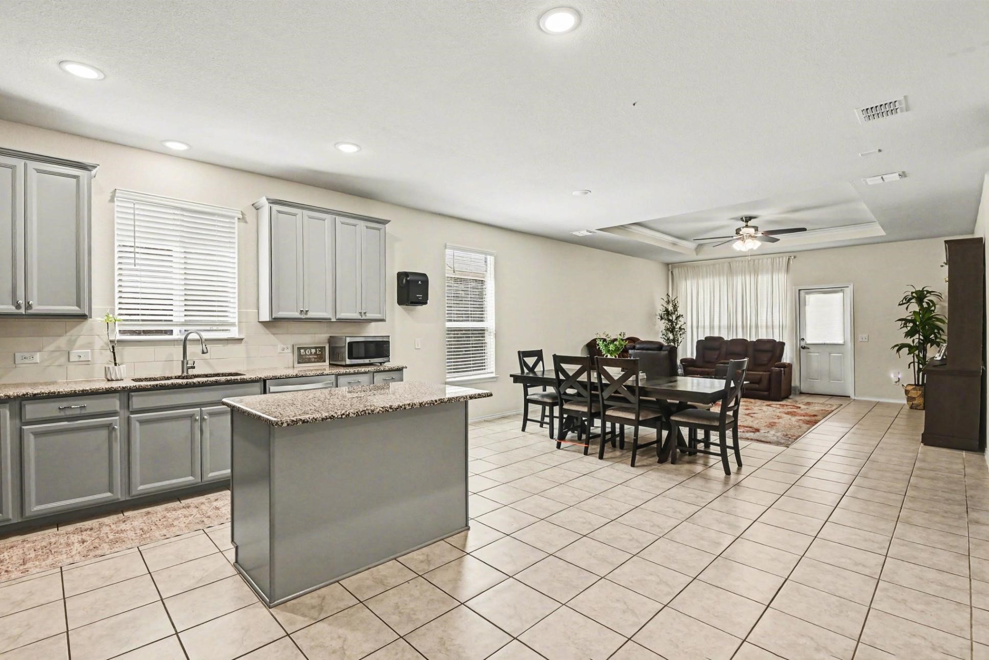 9117 Redshire Lane Fort Worth TX 76131