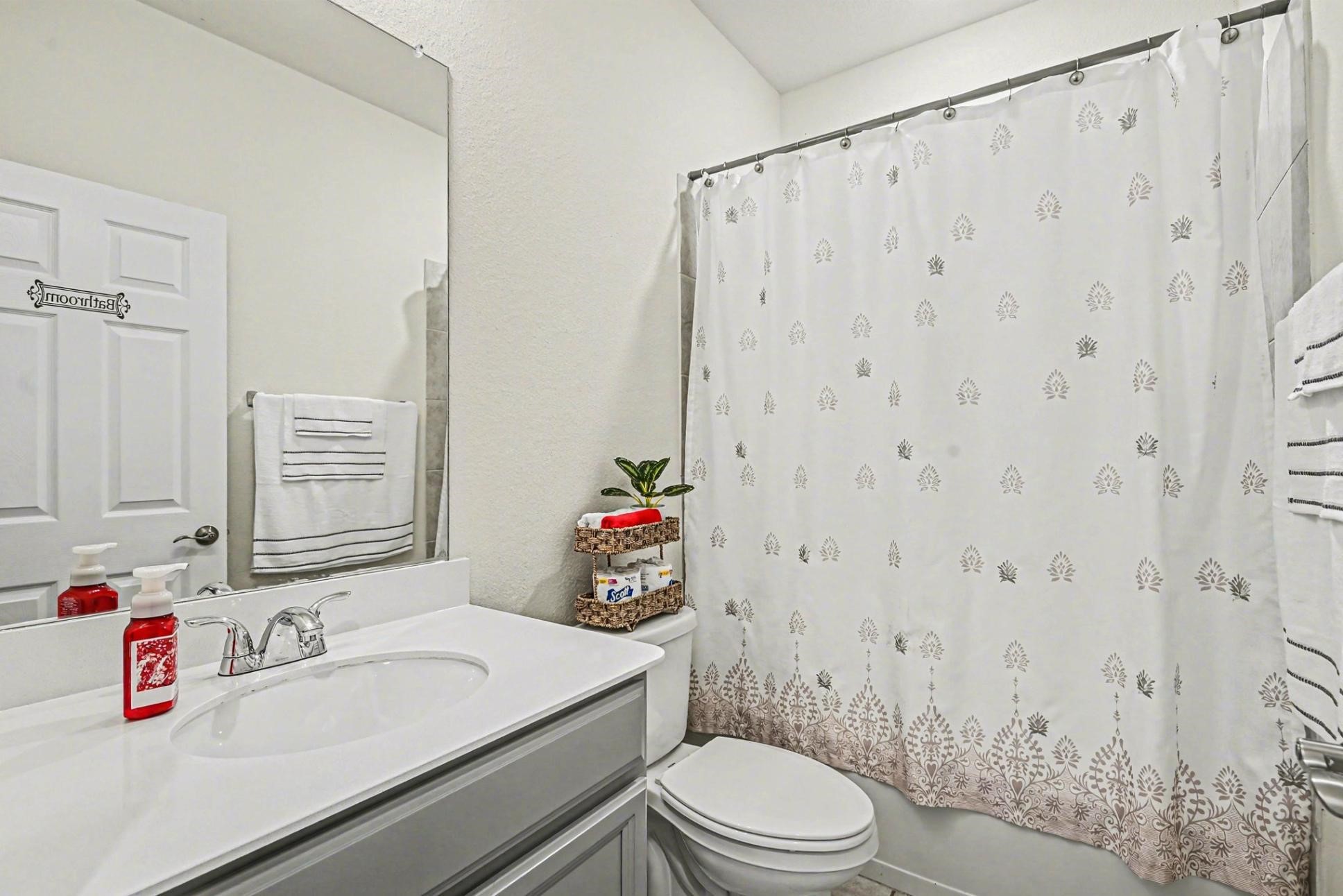 9117 Redshire Lane Fort Worth TX 76131