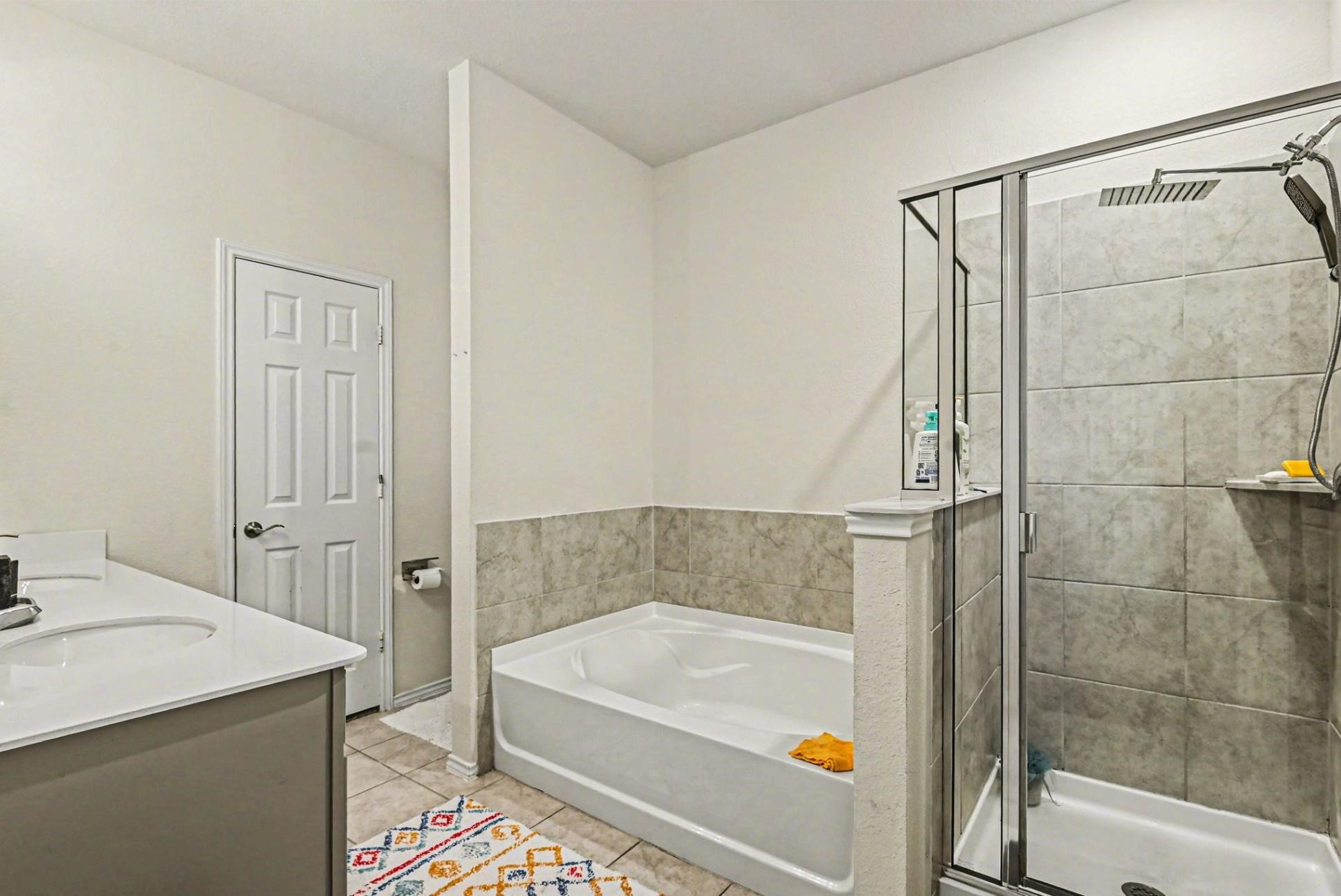 9117 Redshire Lane Fort Worth TX 76131