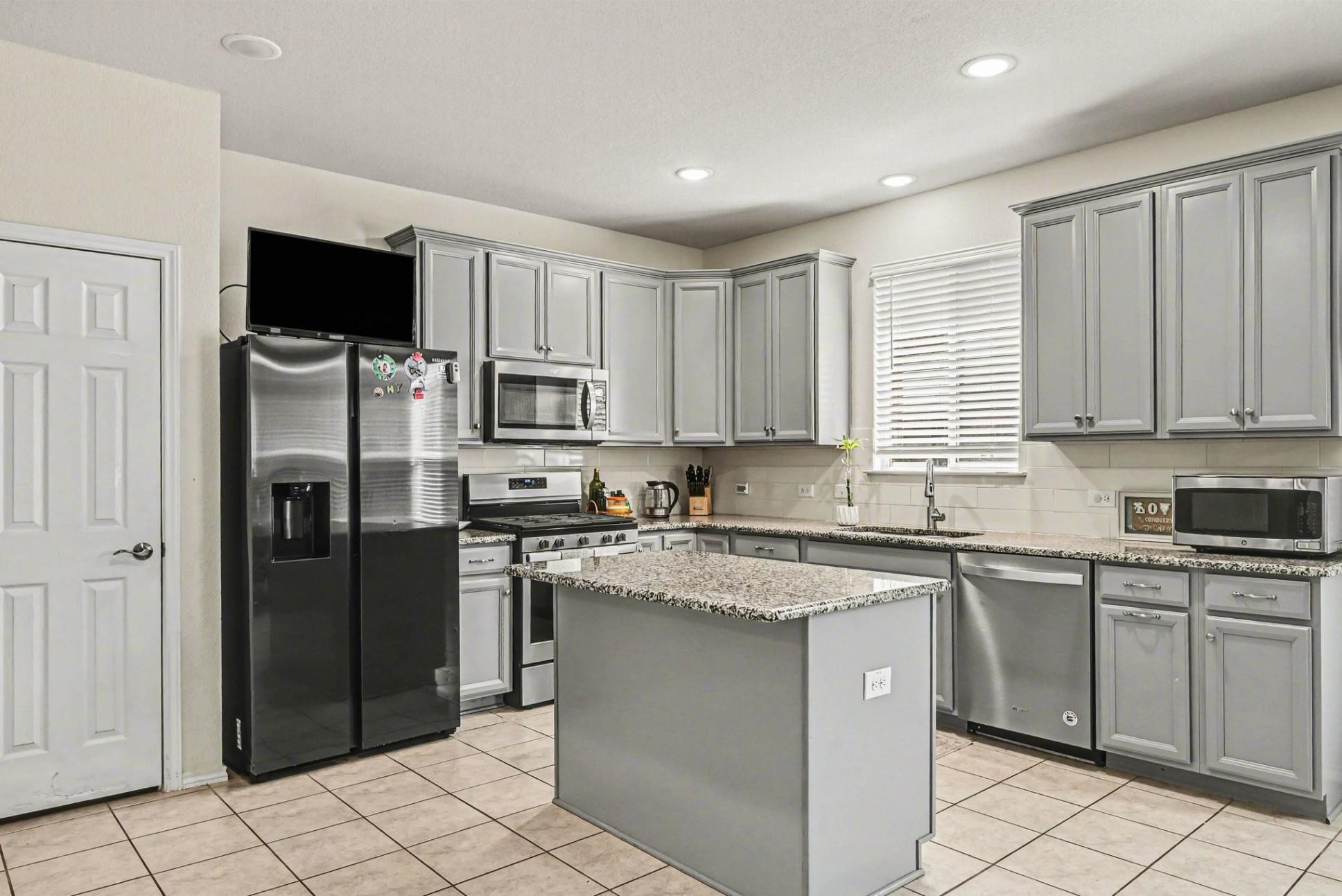 9117 Redshire Lane Fort Worth TX 76131