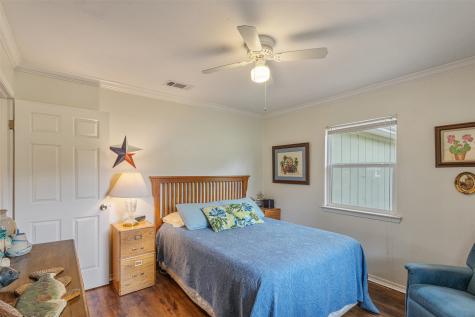 713 Midway Road Tool TX 75143
