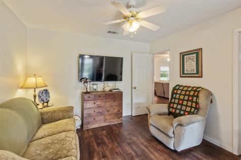 713 Midway Road Tool TX 75143