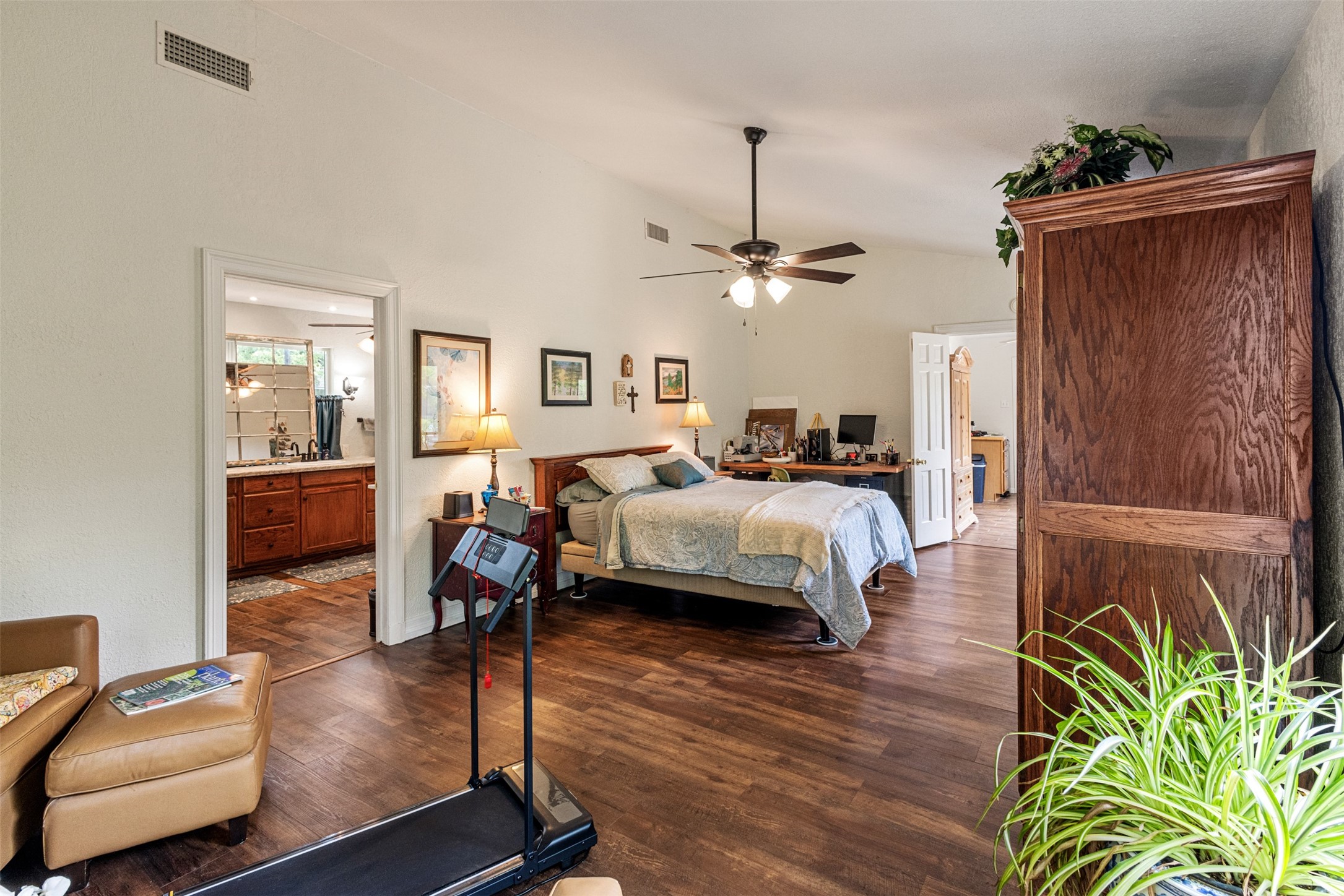 713 Midway Road Tool TX 75143