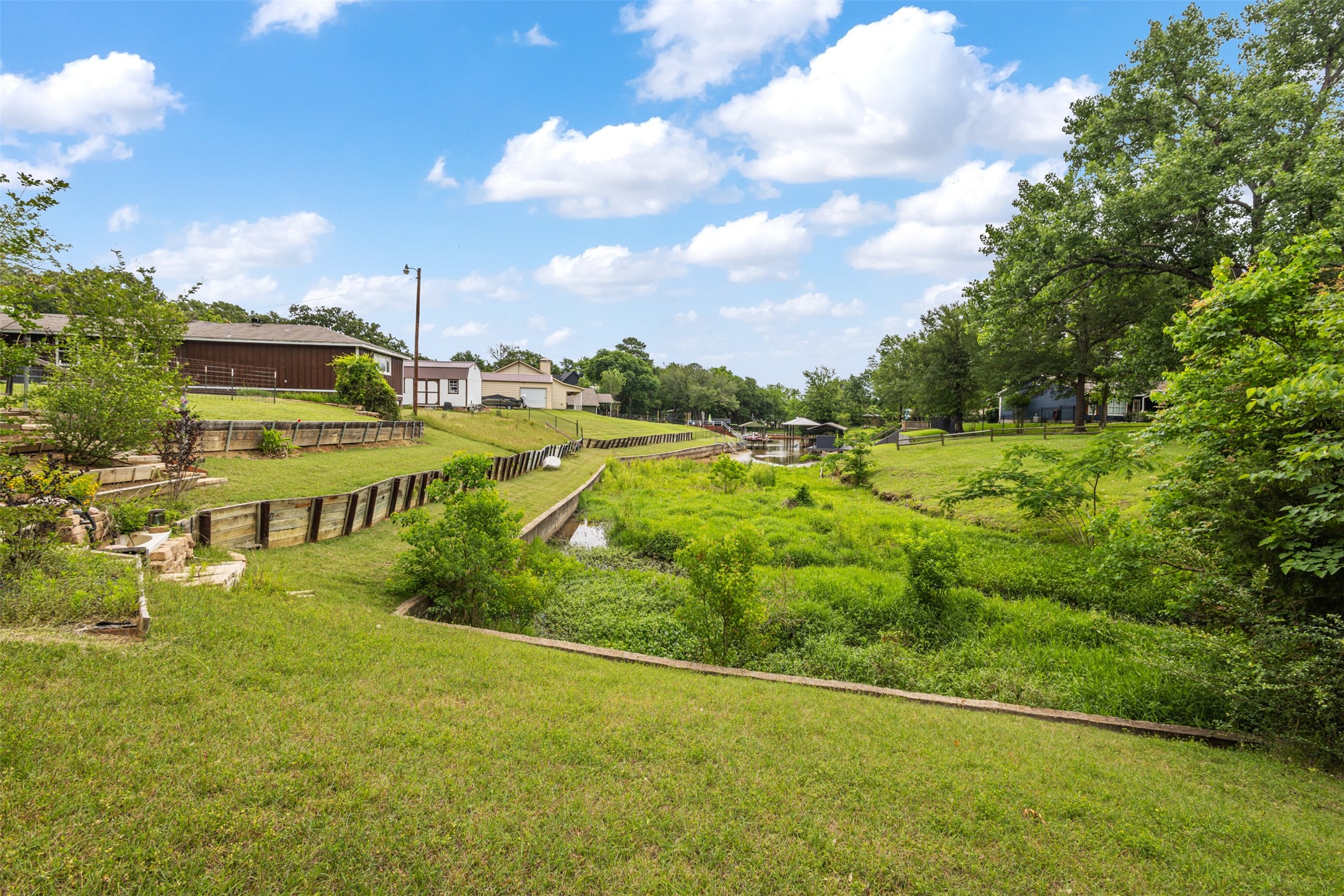 713 Midway Road Tool TX 75143