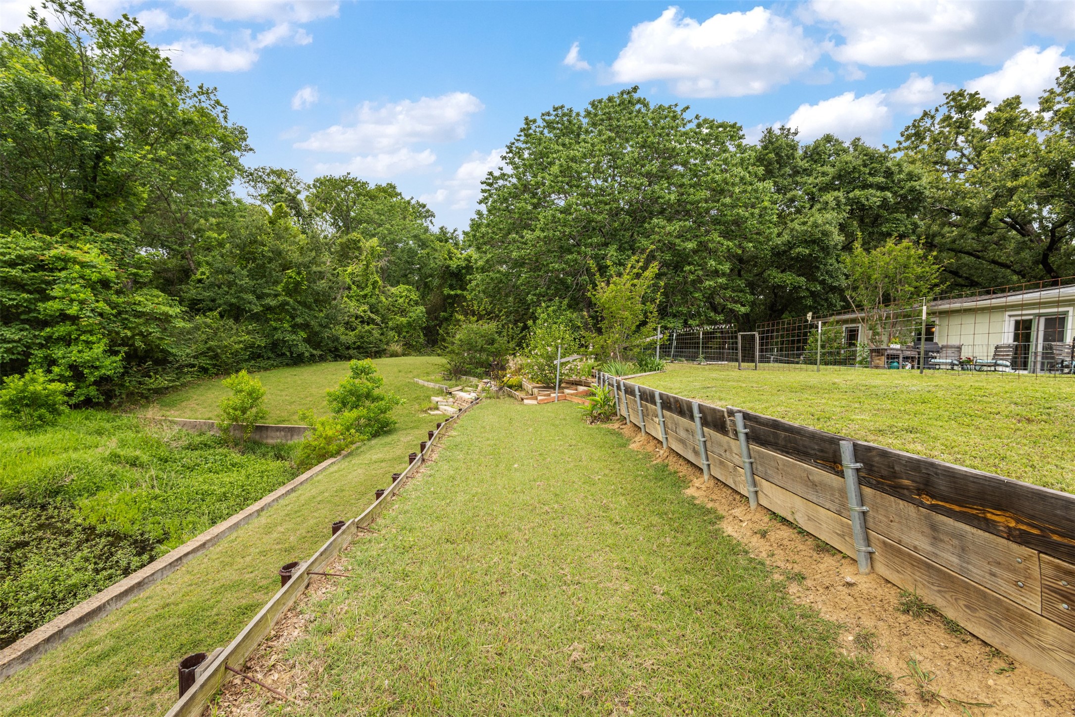 713 Midway Road Tool TX 75143