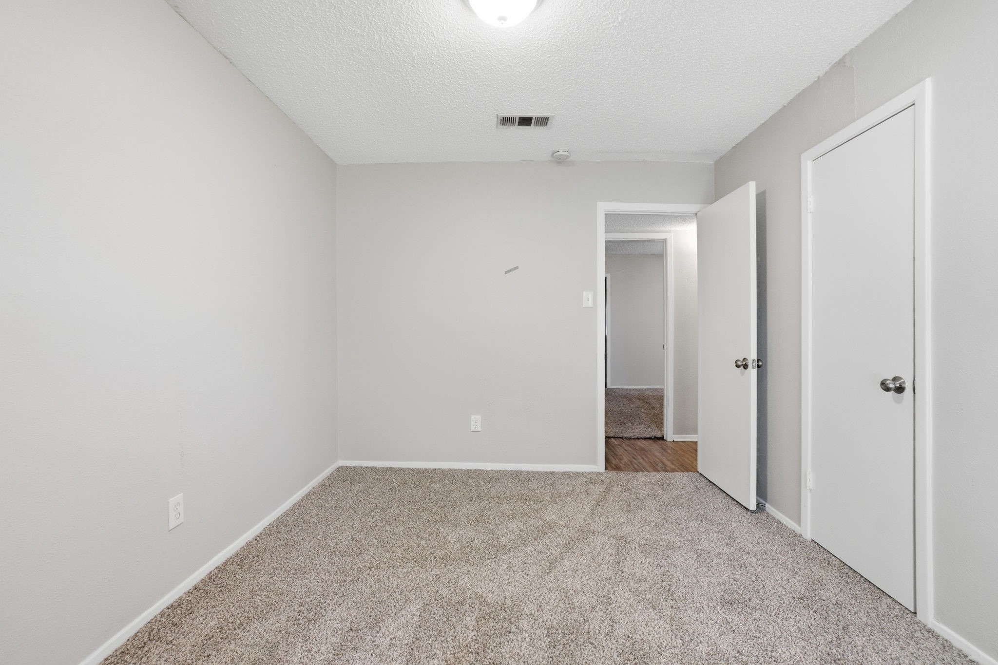 1137 Meadow Creek Court Lancaster TX 75146