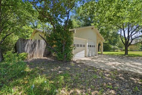 1137 Meadow Creek Court Lancaster TX 75146