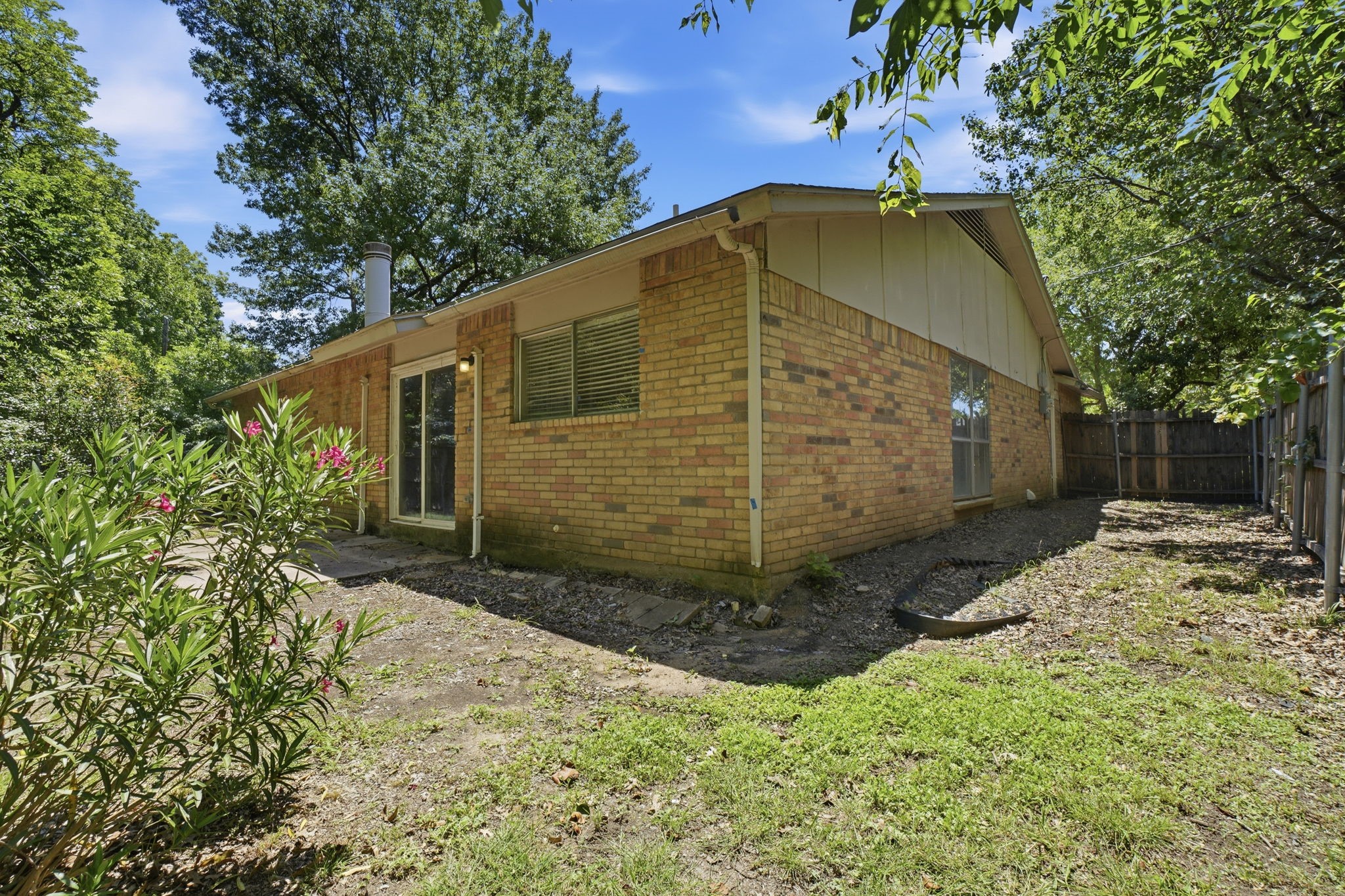 1137 Meadow Creek Court Lancaster TX 75146