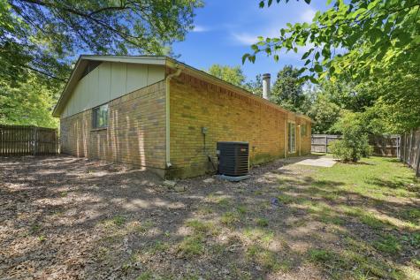 1137 Meadow Creek Court Lancaster TX 75146