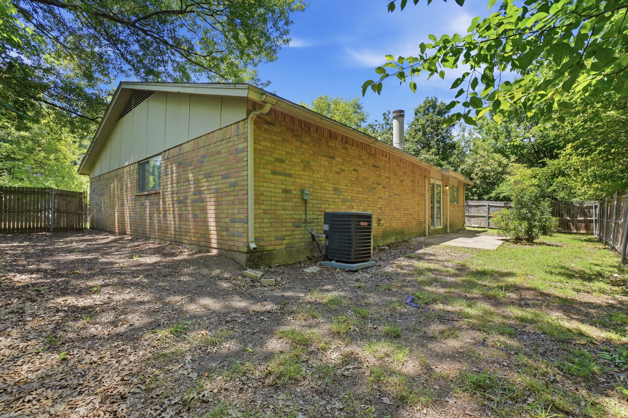 1137 Meadow Creek Court Lancaster TX 75146