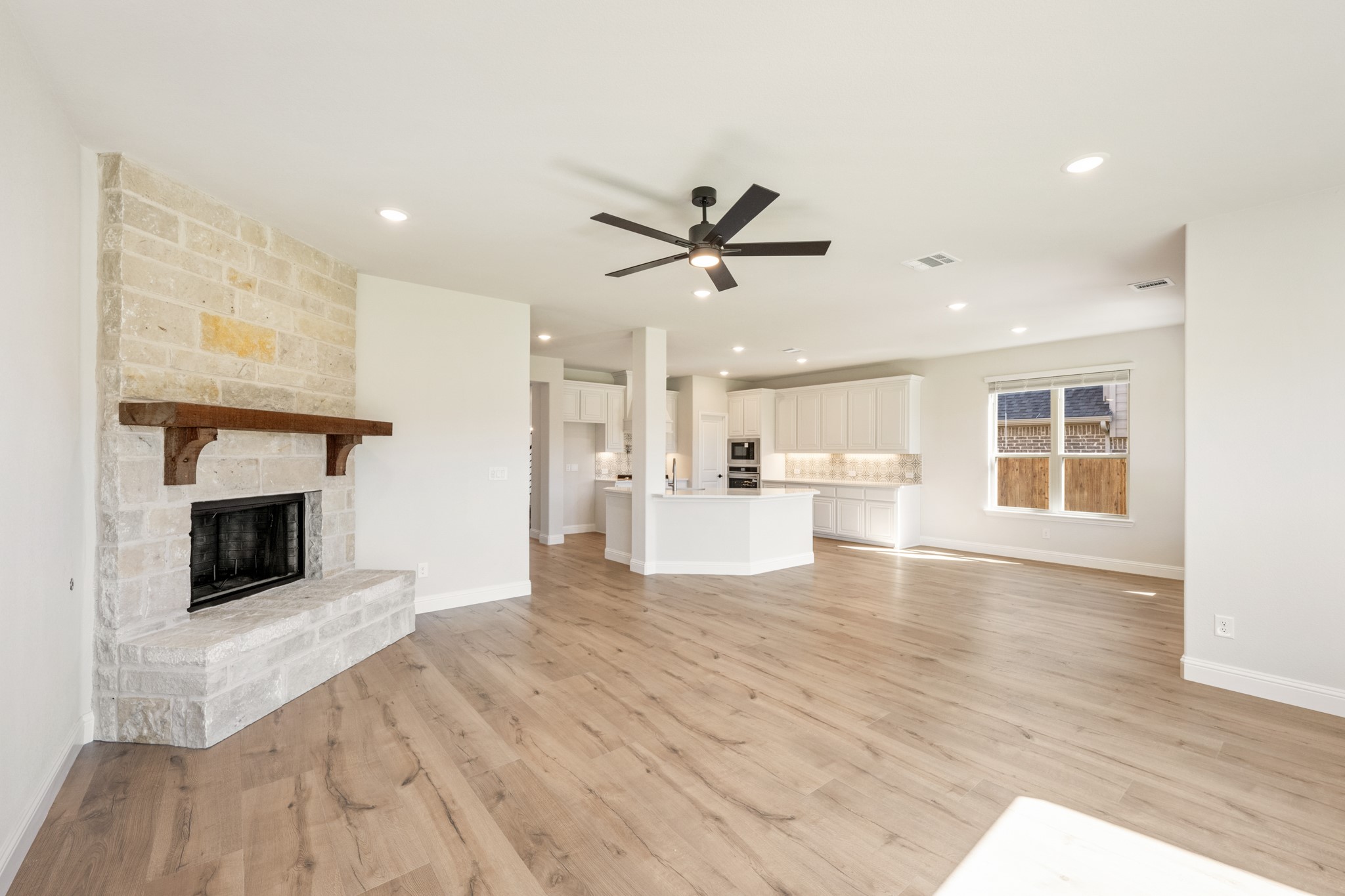 3042 Duck Heights Avenue Royse City TX 75189