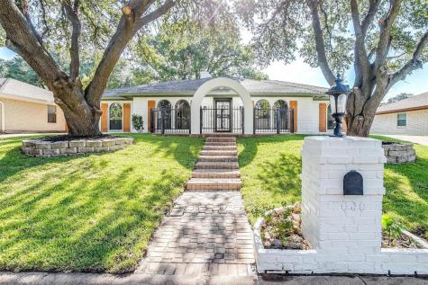 7000 Winchester Place Fort Worth TX 76133
