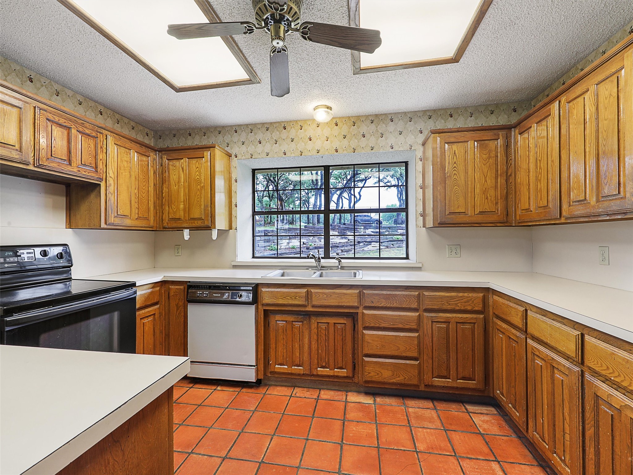 302 Fairway Court Willow Park TX 76087