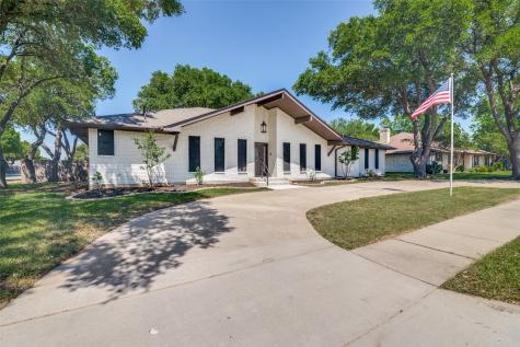 1901 Westshore Drive Garland TX 75043