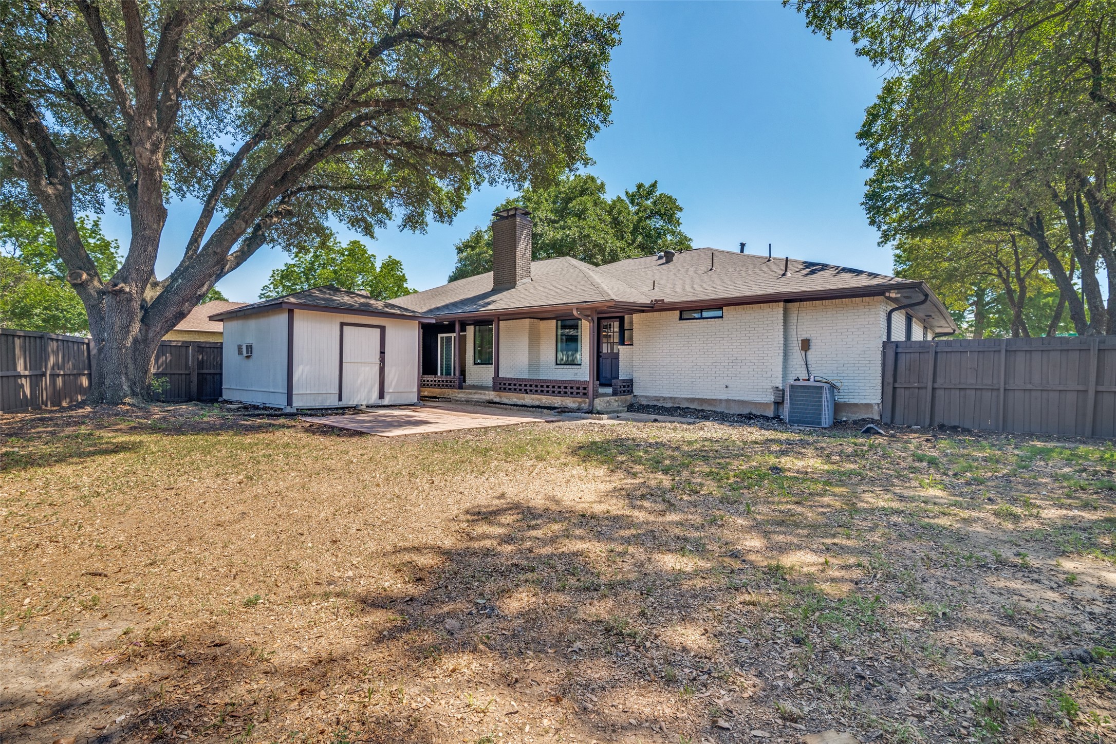 1901 Westshore Drive Garland TX 75043