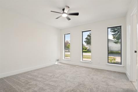 1901 Westshore Drive Garland TX 75043