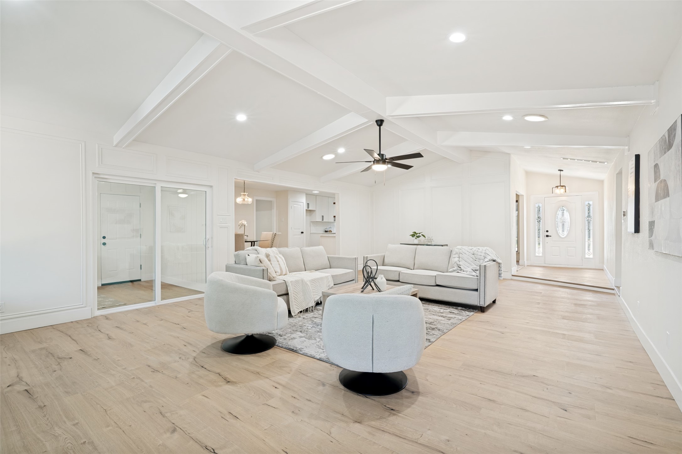 1901 Westshore Drive Garland TX 75043