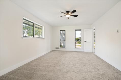 1901 Westshore Drive Garland TX 75043