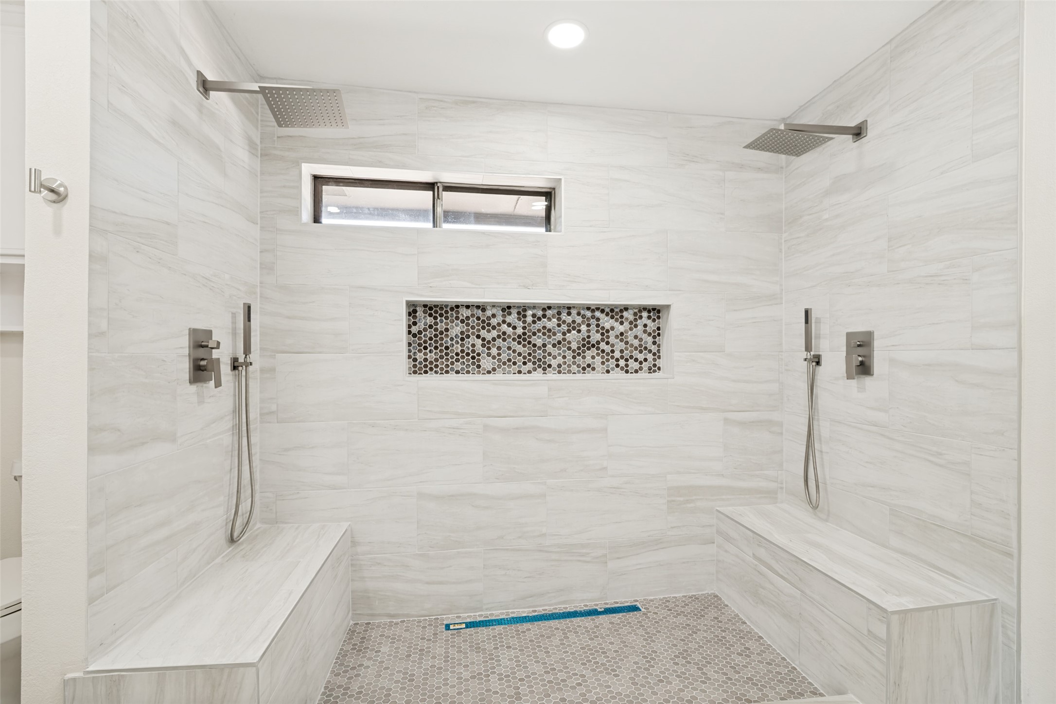1901 Westshore Drive Garland TX 75043