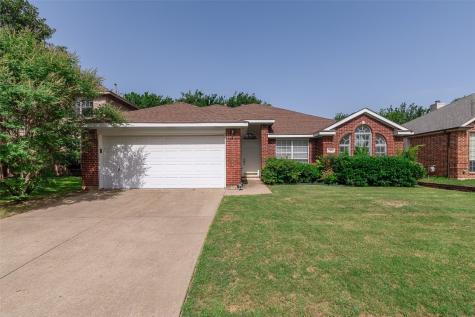 7006 Echo Lake Court Arlington TX 76001