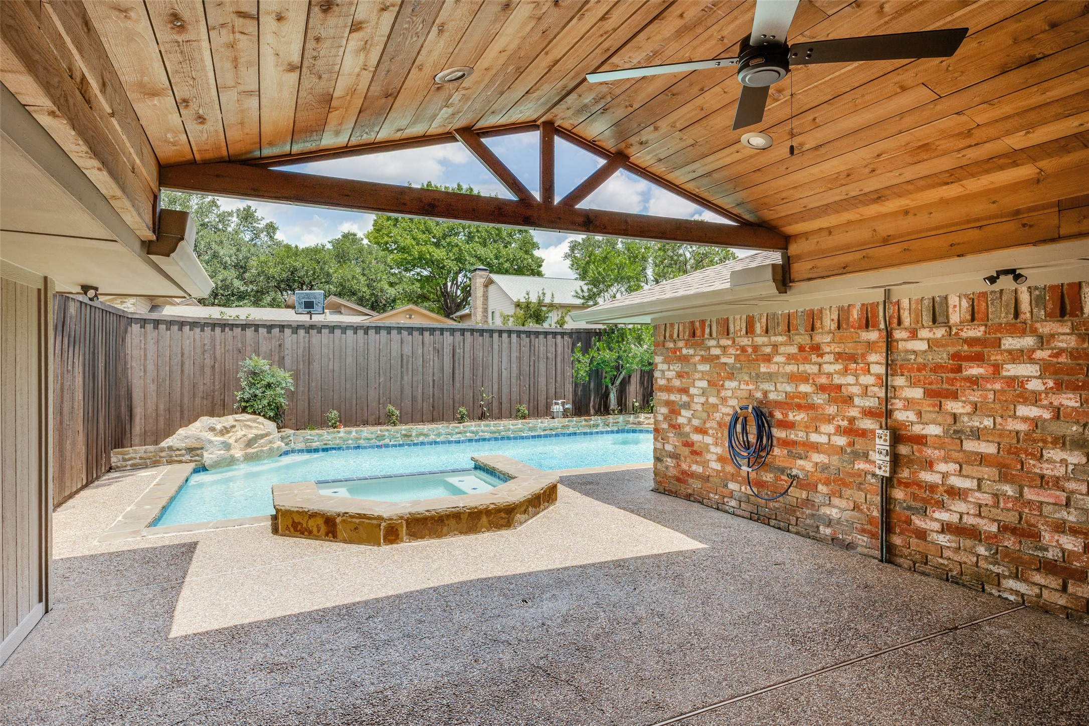 2809 Mollimar Drive Plano TX 75075