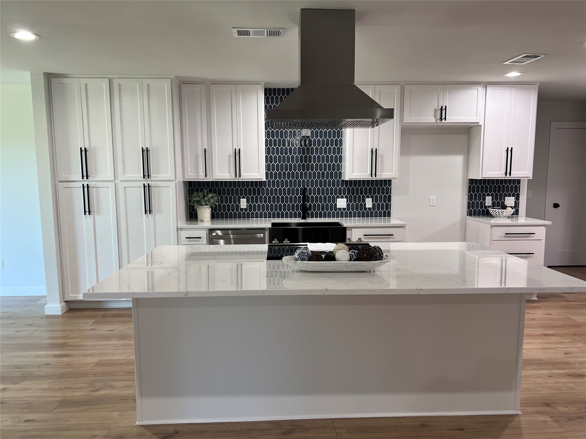 2809 Mollimar Drive Plano TX 75075