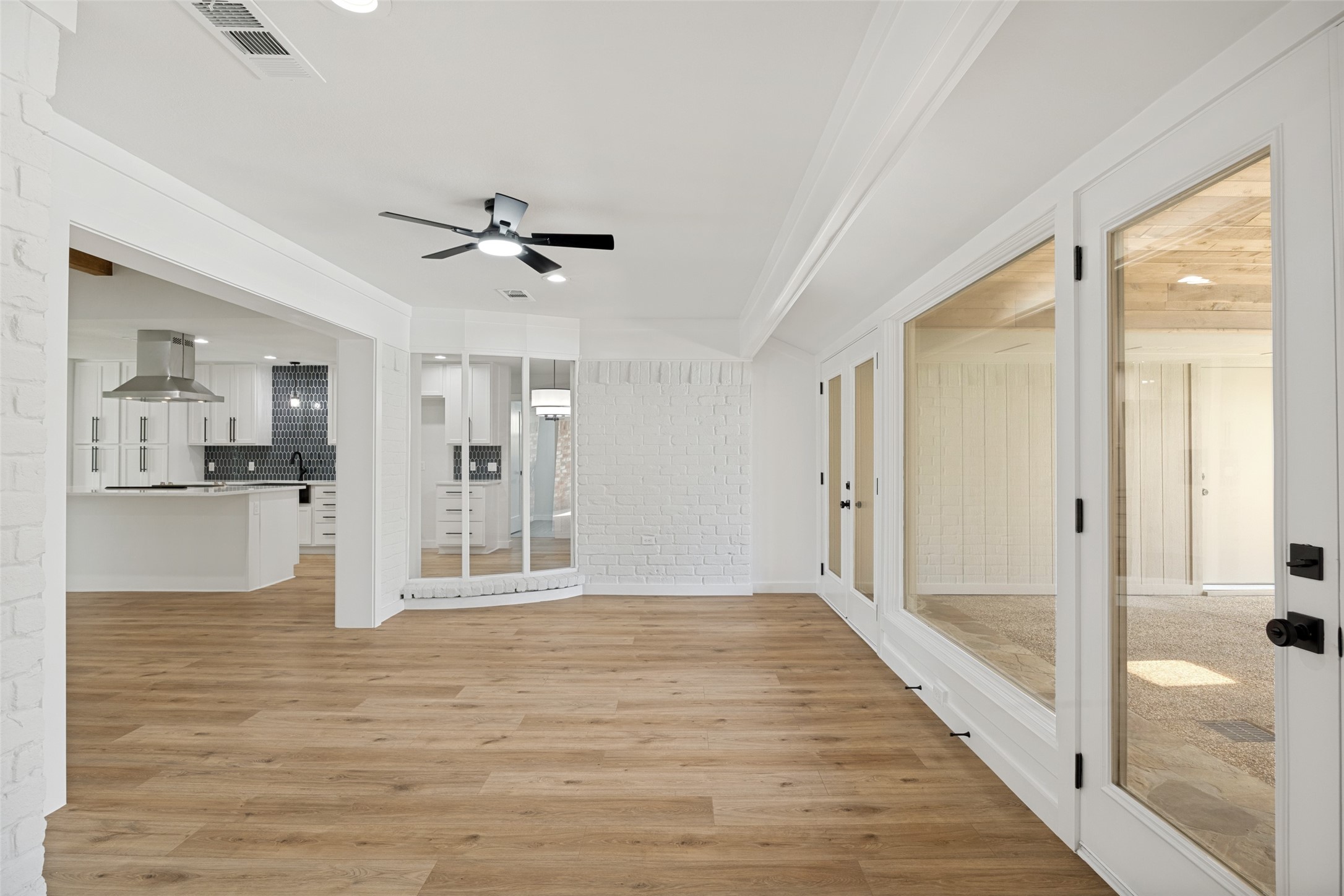2809 Mollimar Drive Plano TX 75075
