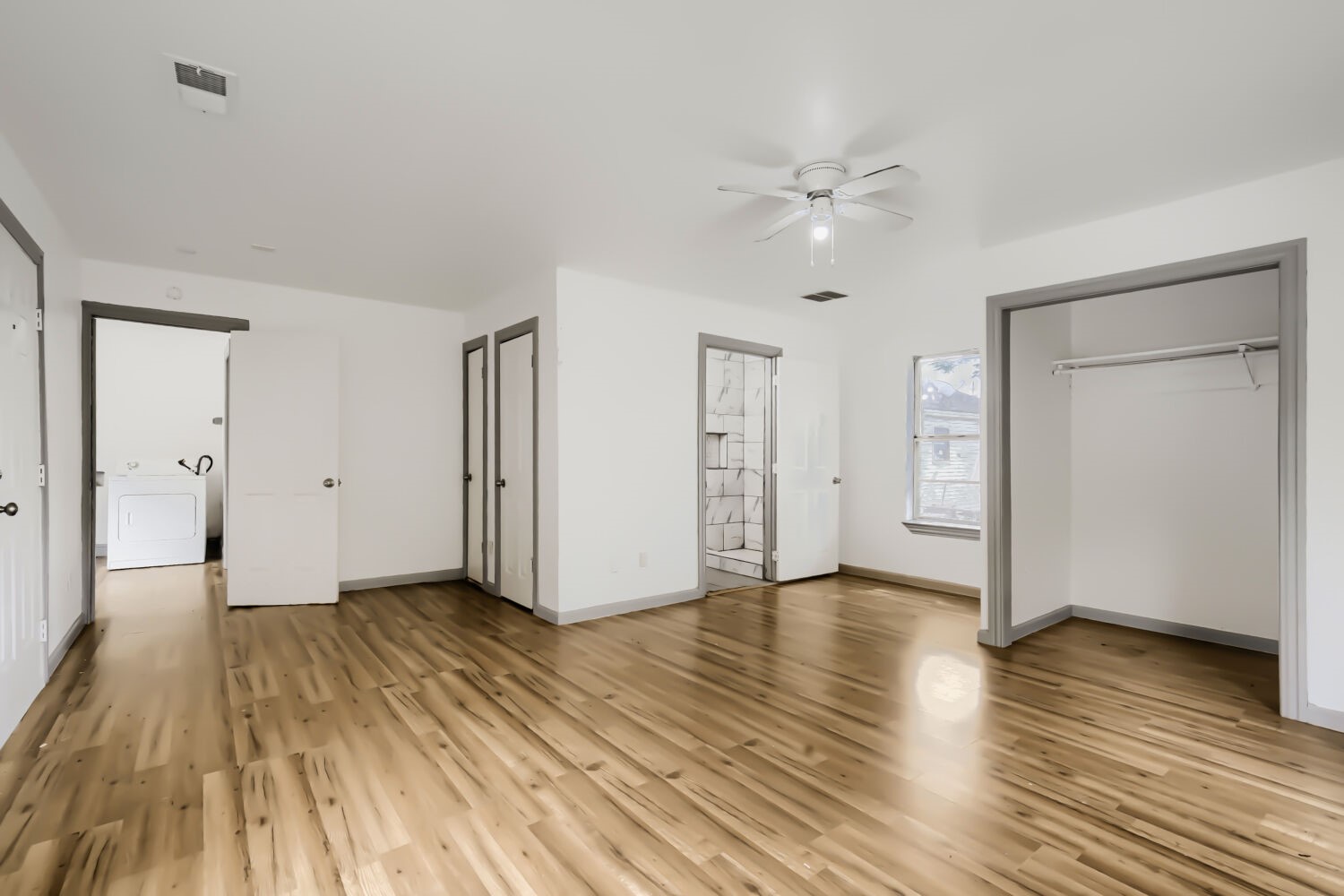 326 E Holley Street Mesquite TX 75149