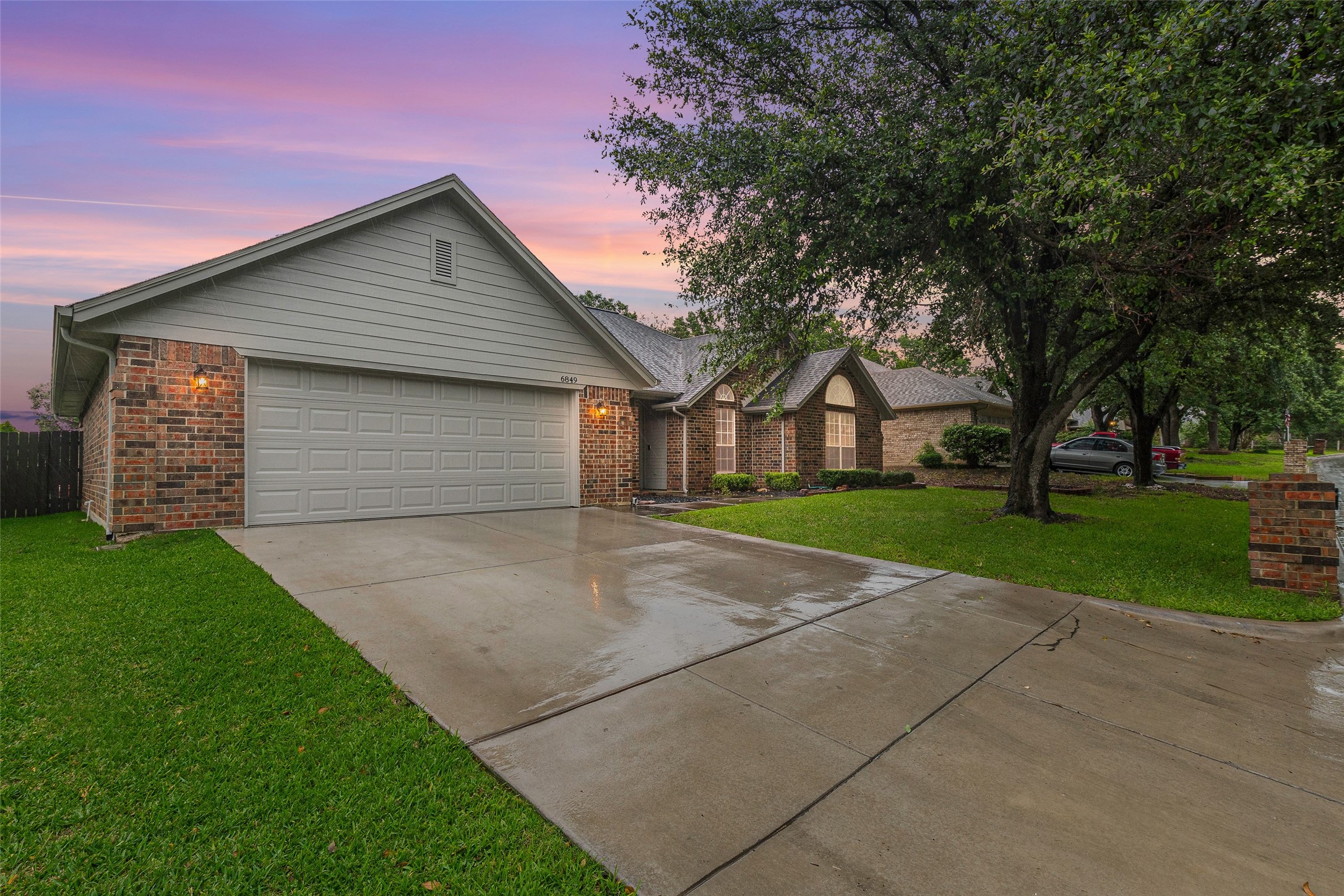 6849 Rolling Ridge Drive North Richland Hills TX 76182