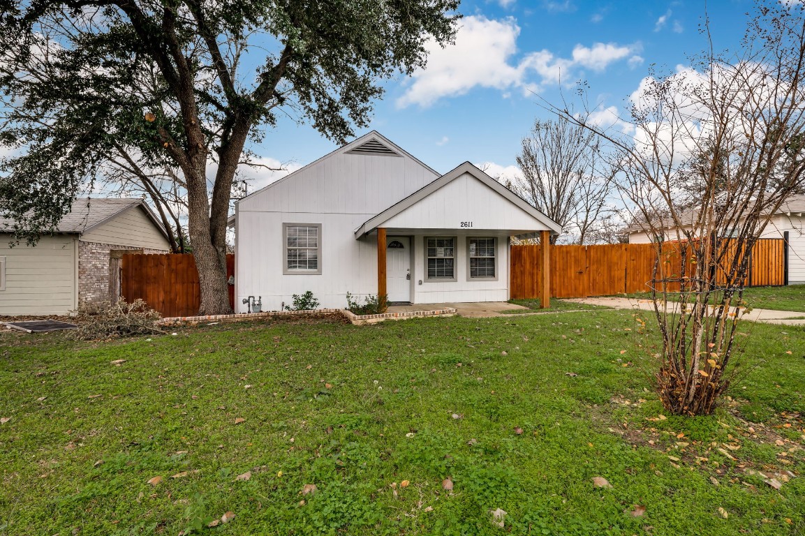 2611 Bell Street Seagoville TX 75159