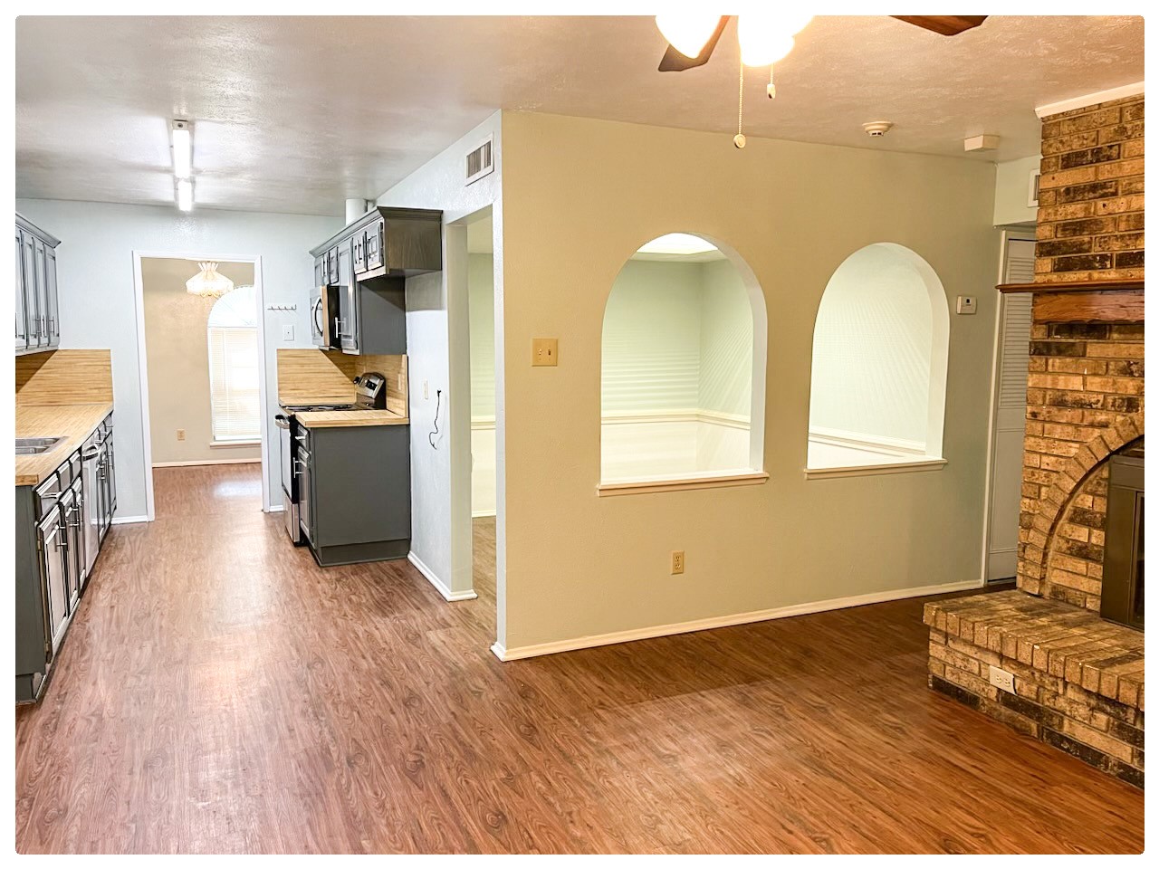 2833 Emberwood Drive Garland TX 75043