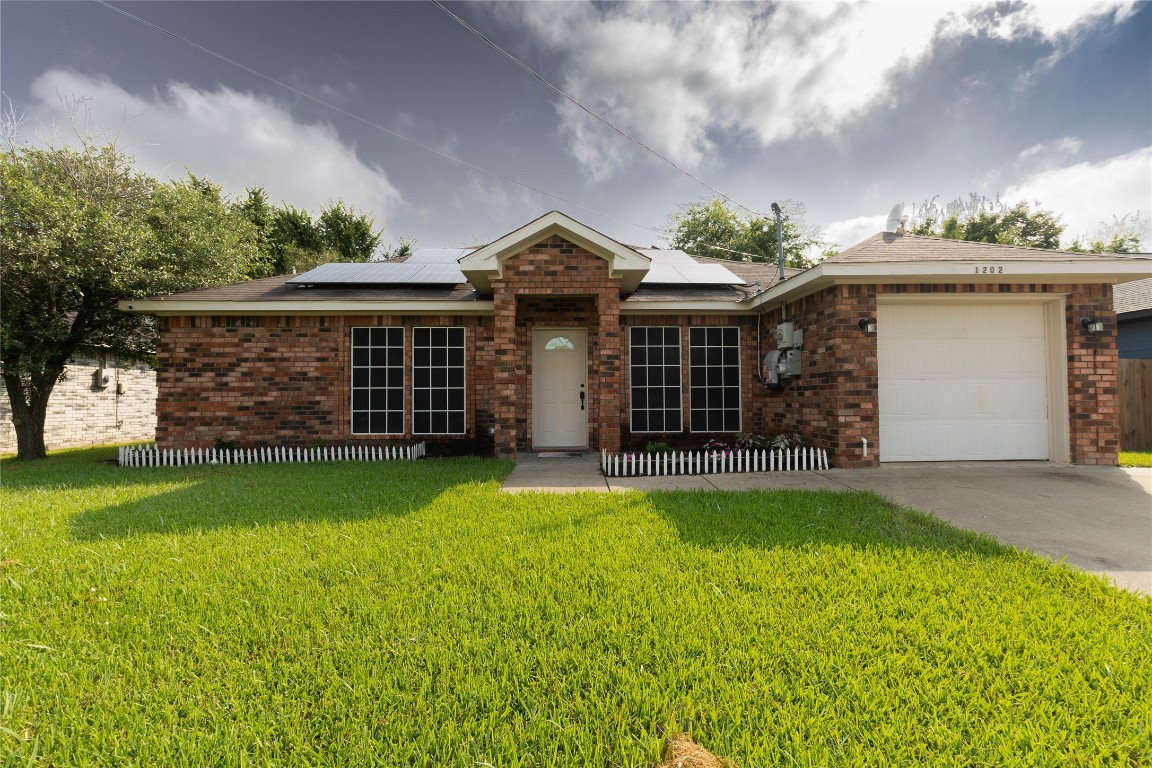 1202 Melody Circle Kaufman TX 75142