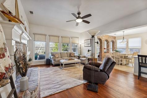 1924 Victoria Circle Mckinney TX 75072