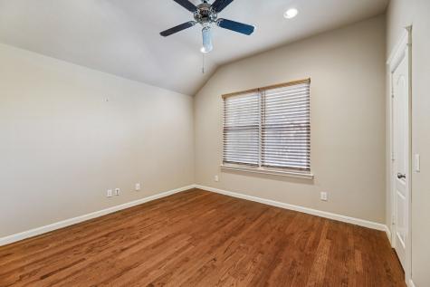 1924 Victoria Circle Mckinney TX 75072