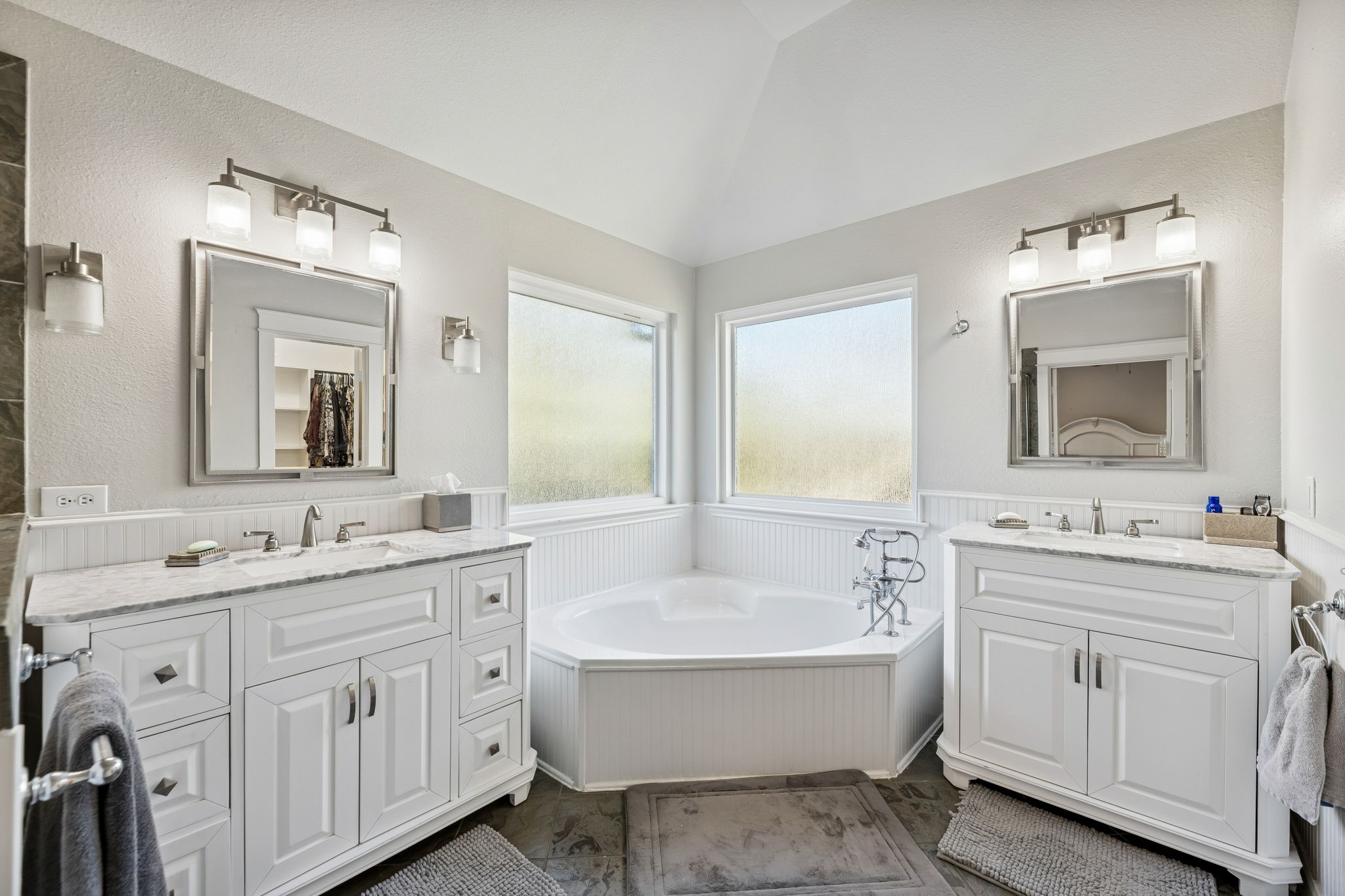 1924 Victoria Circle Mckinney TX 75072