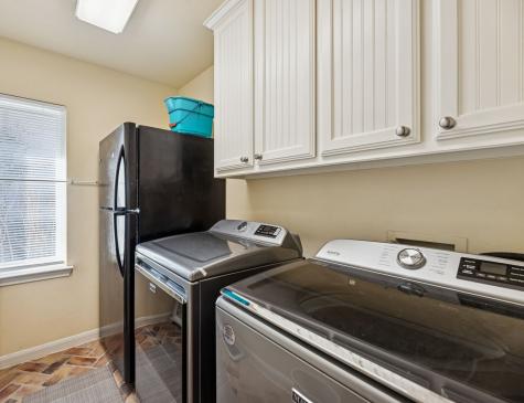 1924 Victoria Circle Mckinney TX 75072
