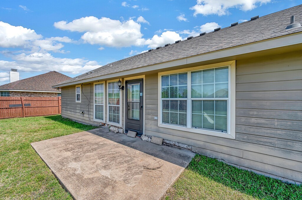 202 Wildcat Drive Lacy Lakeview TX 76705
