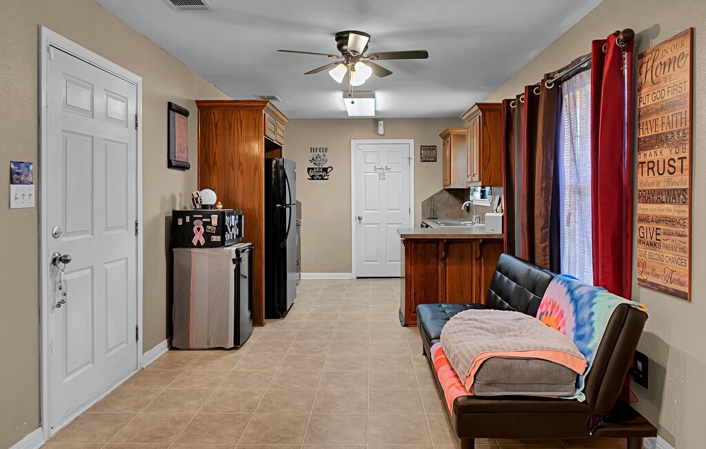 202 Wildcat Drive Lacy Lakeview TX 76705