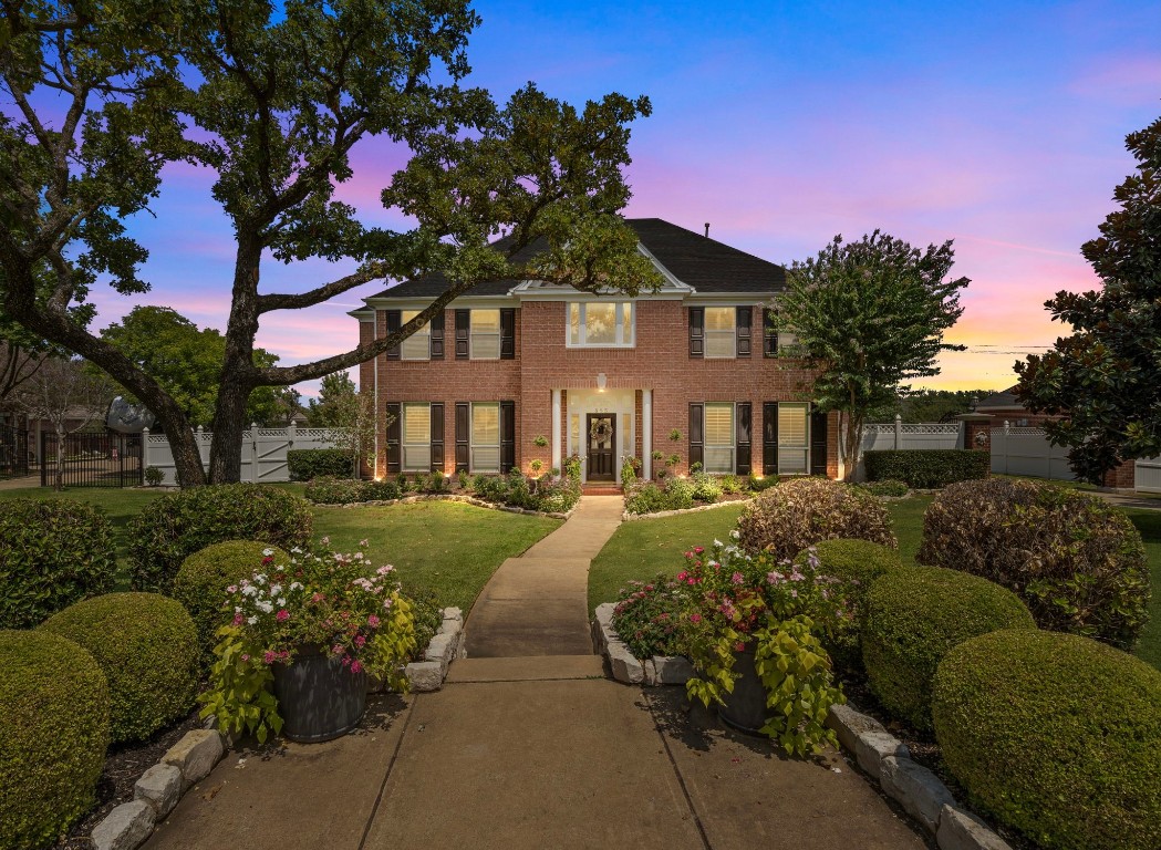 685 Oak Hill Drive Southlake TX 76092