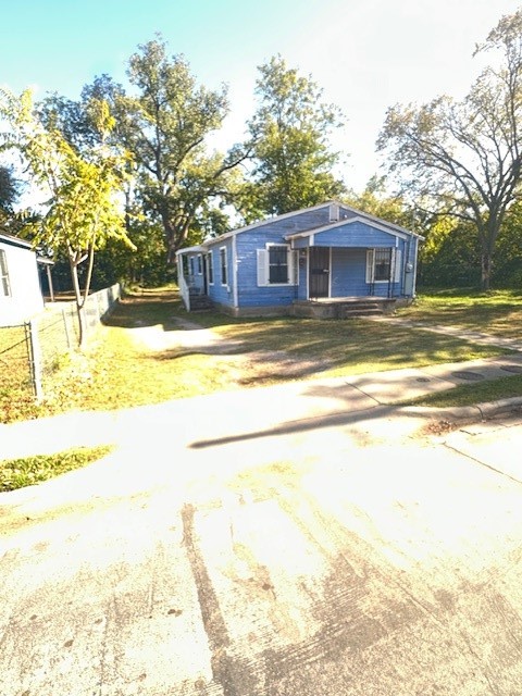2340 Macon Street Dallas TX 75215