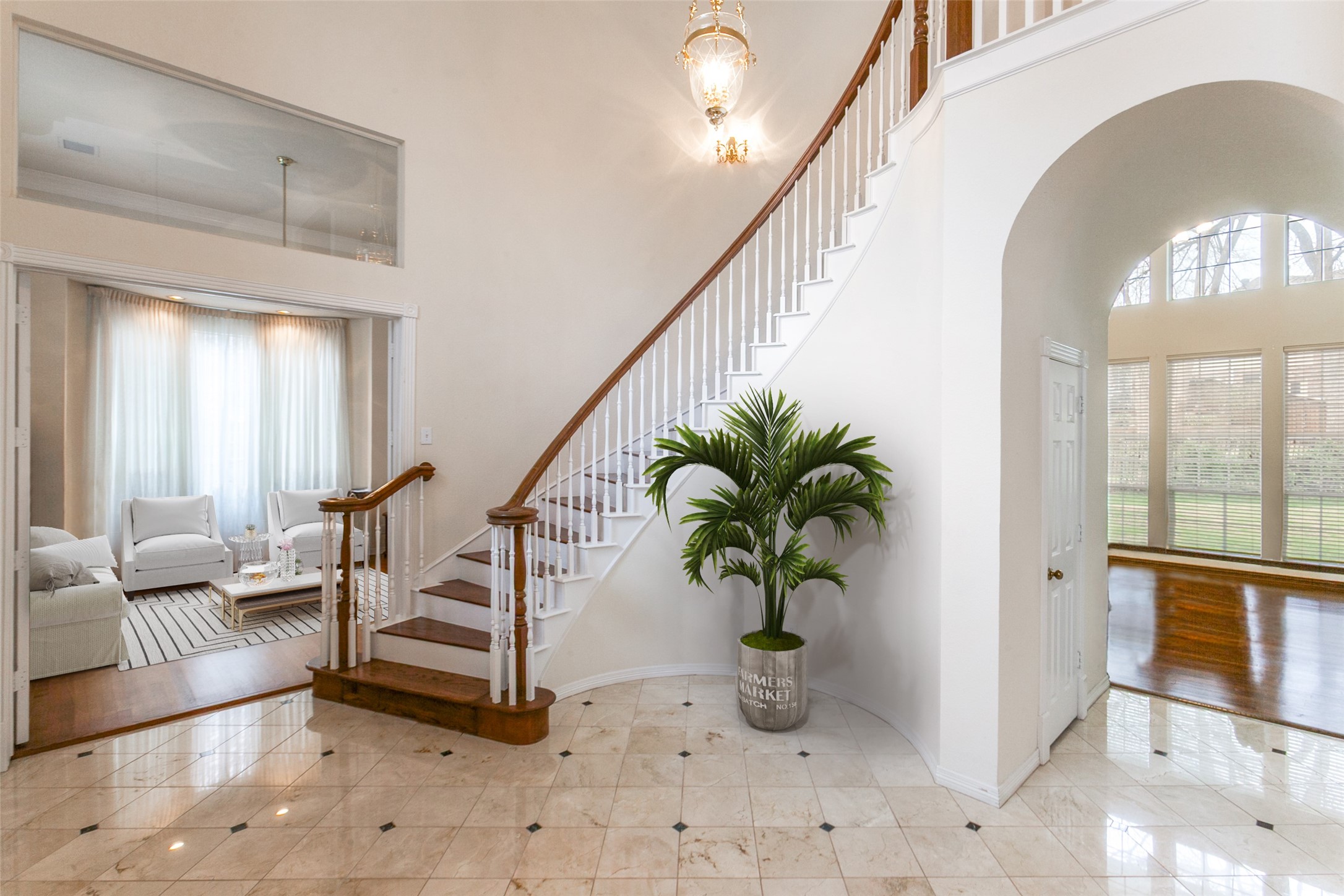 1119 Creekwood Drive Garland TX 75044