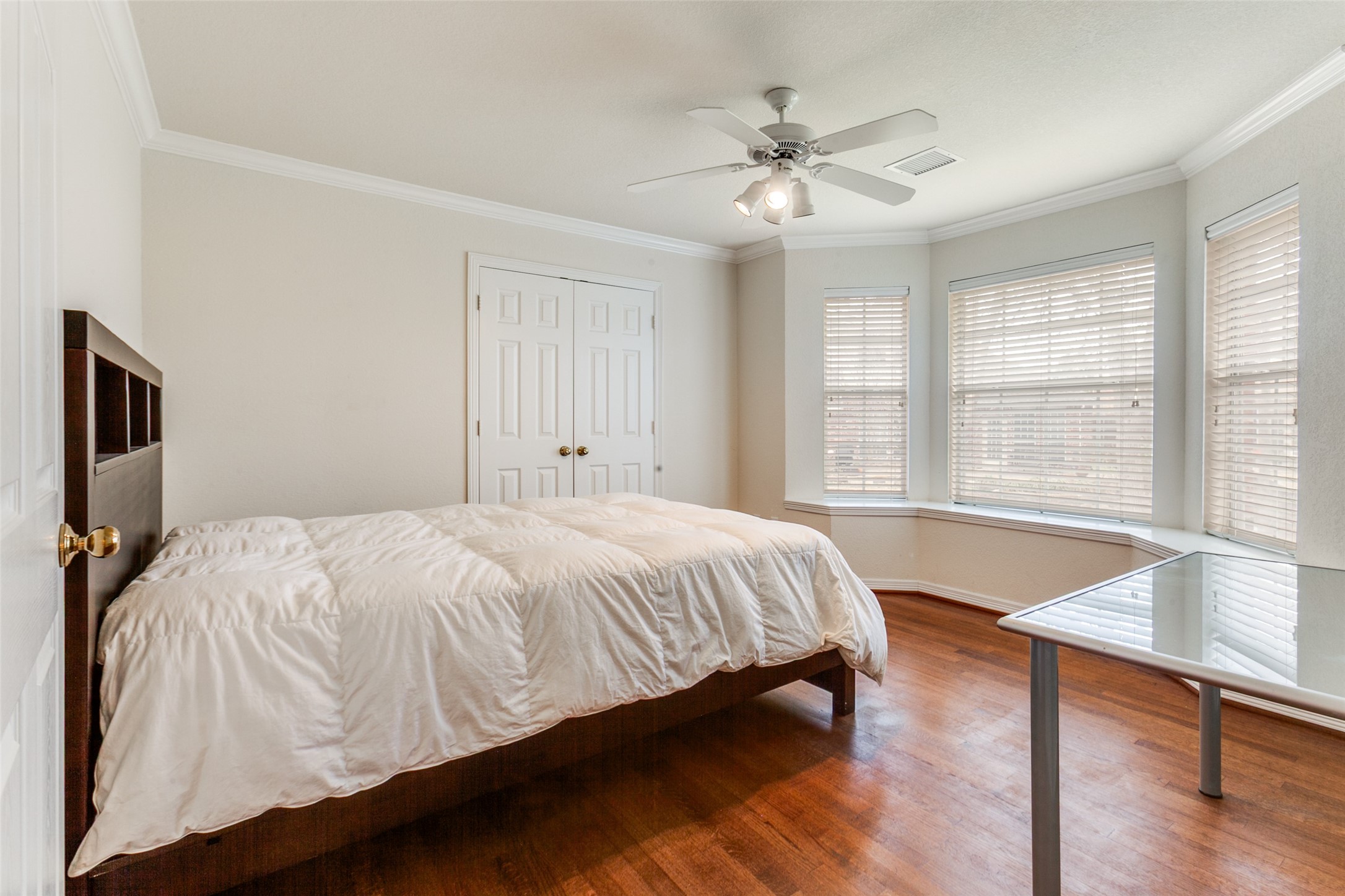 1119 Creekwood Drive Garland TX 75044