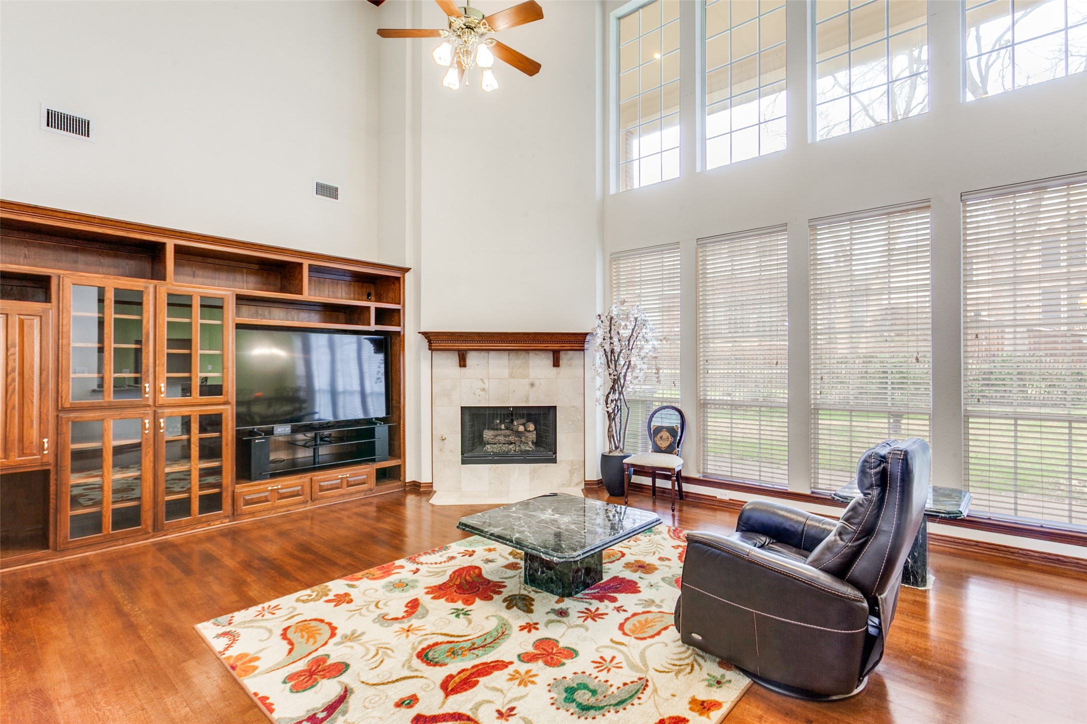 1119 Creekwood Drive Garland TX 75044