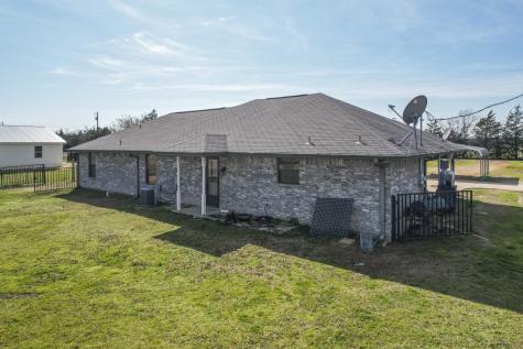 1960 County Road 1030 Mount Vernon TX 75457