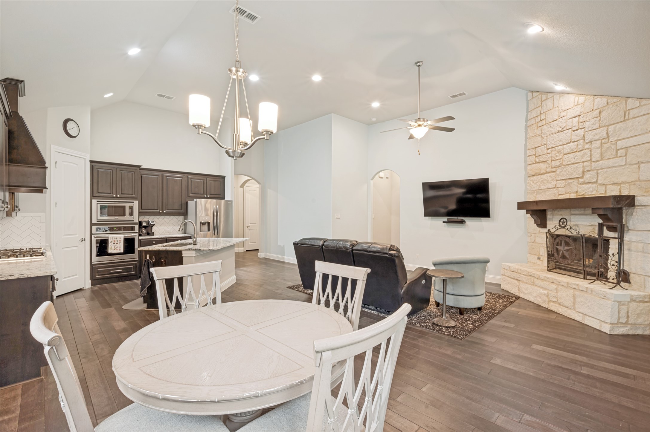 120 Shadow Creek Lane Hickory Creek TX 75065