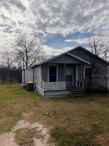 206 3rd Street Hillsboro TX 76645
